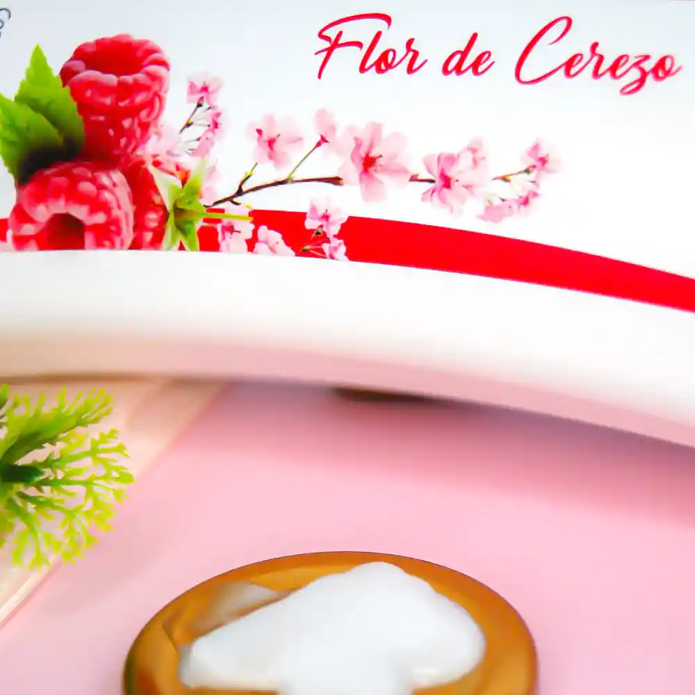 Crema Humectante Flor De Cerezo X 975 Gr