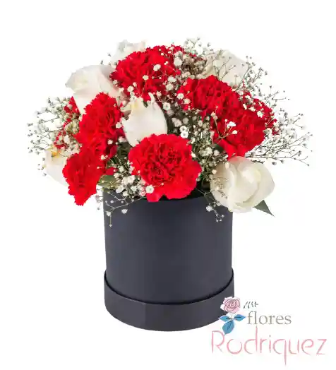 Rosas Blancas Y Clavel Rojo Arreglo Caja Navideña