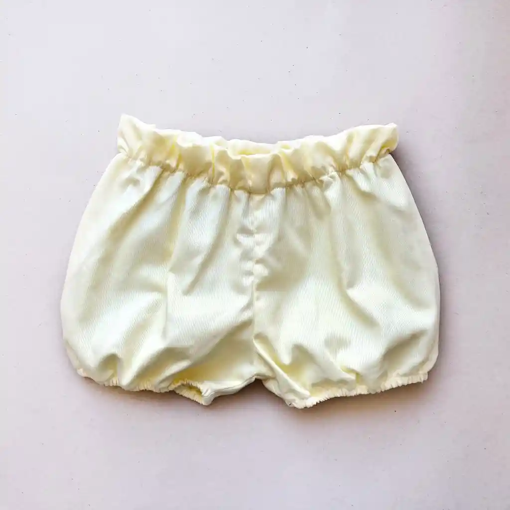 Ropa De Bebé. Bombacho / Cubre Pañal, Short Amarillo 24 M