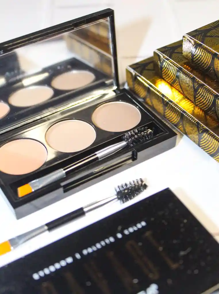 Trio Sombras De Cejas Savage Eyebrow Atenea