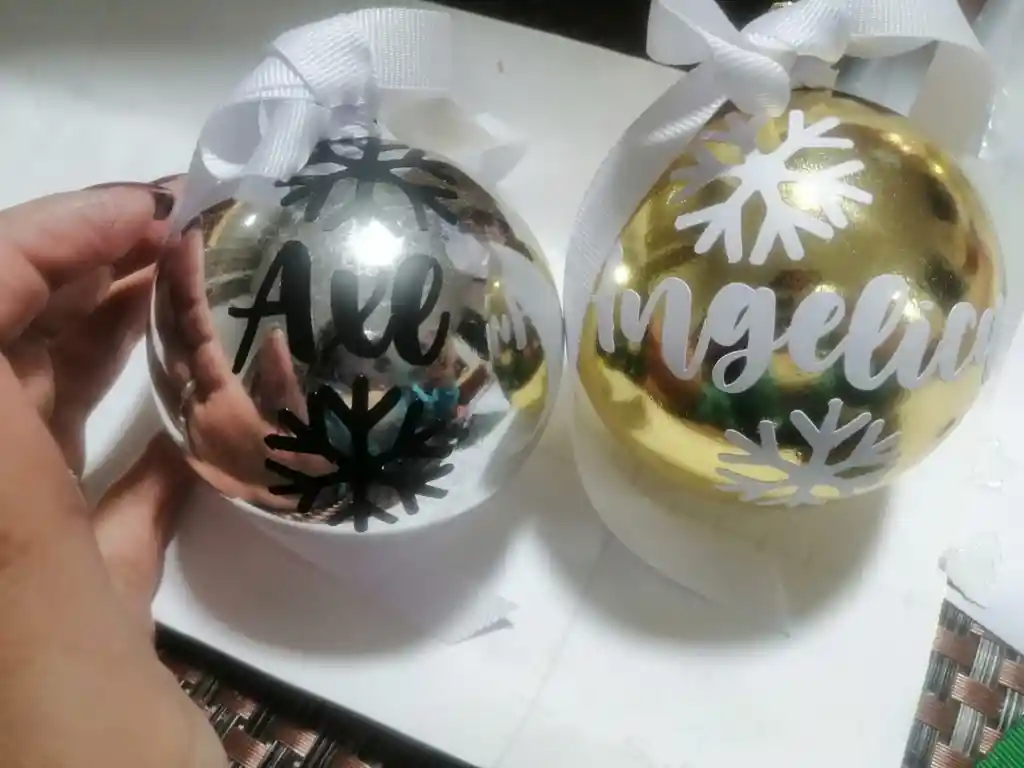 Bolas Navideñas Plateadas Personalizadas Con Deseos 8 Cms