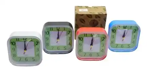 Reloj Rectangular Con Luz Y Alarma Centro De Mesa