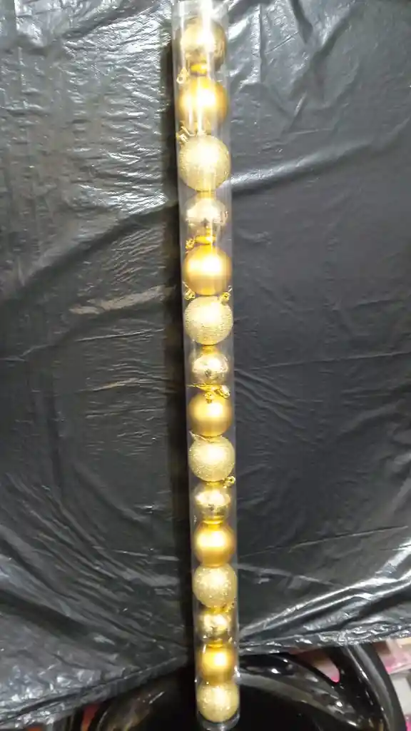 15 Bolas De Navidad Doradas En Tubo De 6cm (en El Tubo Vienen Escarchadas, Opacas Y Brillantes).