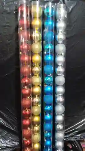 15 Bolas De Navidad Plateado (en El Tubo Vienen Escarchadas, Opacas Y Brillantes).