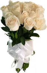 Flores De Rosas Blancas En Ramo