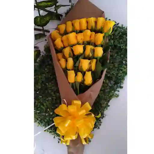 24 Rosas Amarillas Bouquet