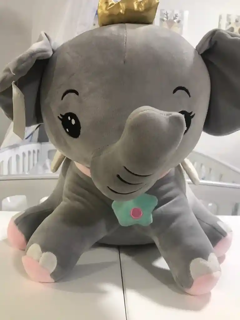 Elefante Corona Gris