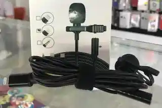 microfono de solapa con entrada de plus o iPhone