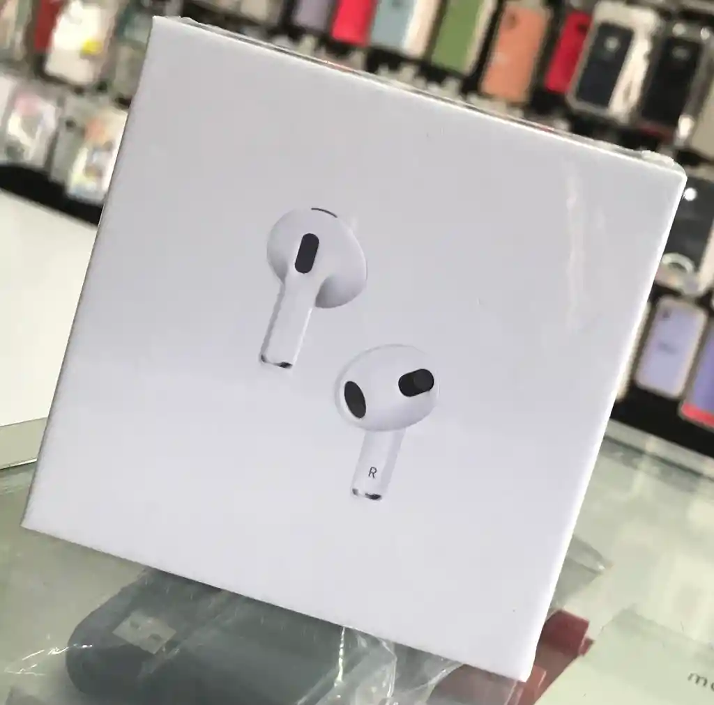 Audífonos Inalámbricos Airpods Pro 3, Tipo A