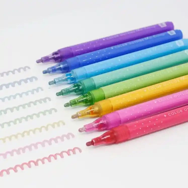 Marcadores Outliner Escarchados Marca Kiut Brillantes Caja X8 Unds