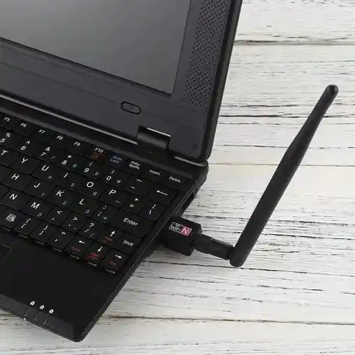 Adaptador Receptor Wifi Usb Inalámbrico 900mbps Con Antena