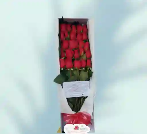 Caja De Rosas Tradicional De Rosas