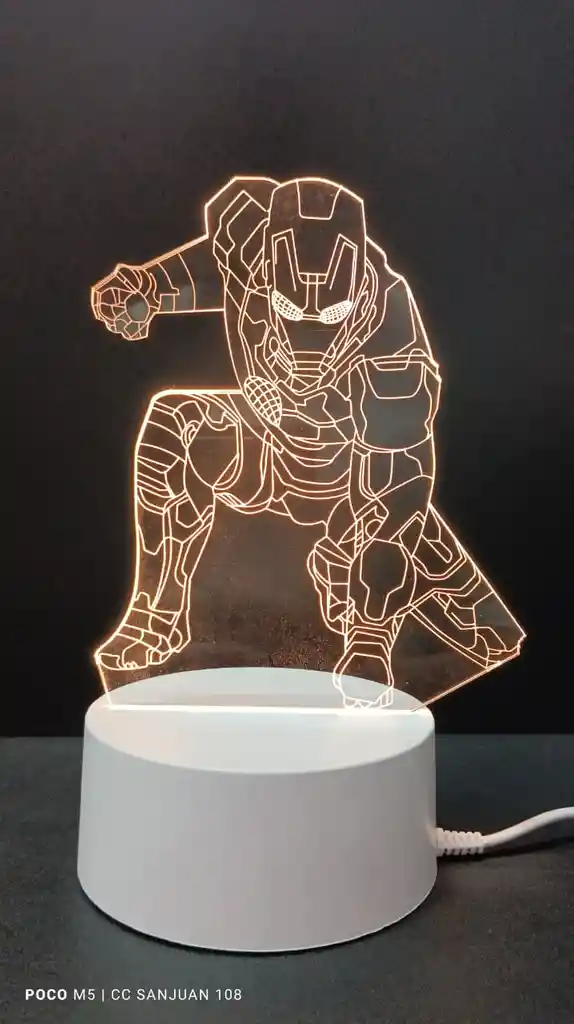 Lámparas Led Personificadas Ironman, Spiderman, Hello Kitty, Avión, Oso 3d, Dinosaurio