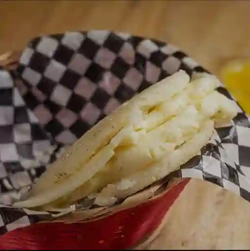Arepa Jamón Mozzarella