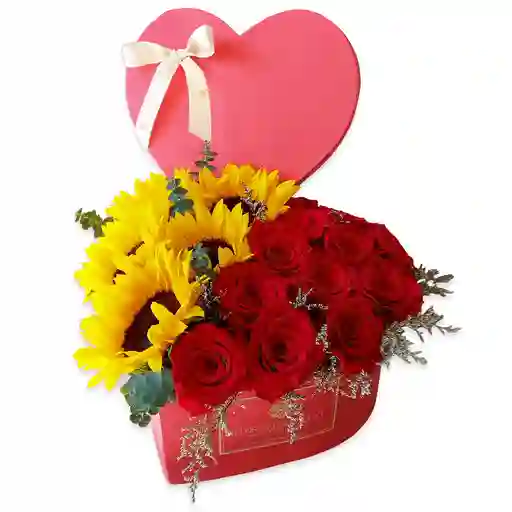 Caja Decorada Corazon En Rosas Rojas Y Girasoles