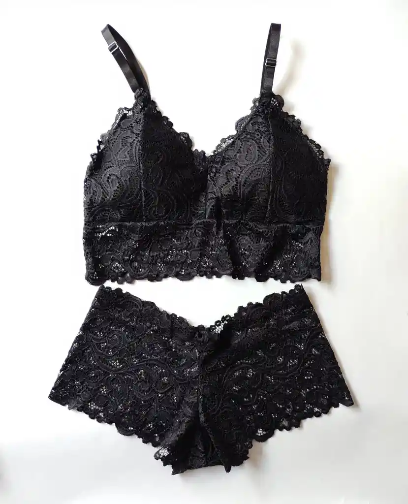 Conjunto En Encaje Lenceria Femenina Negro