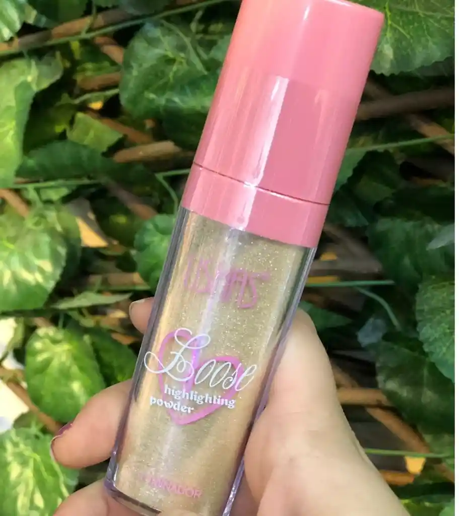 Polvo De Hadas Iluminador Ushas Tono 01