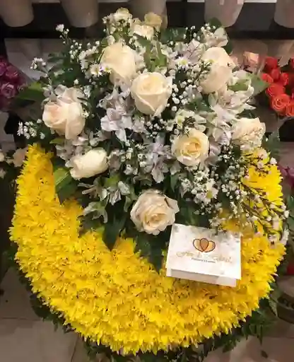 Corona Fúnebre Flor De Helena