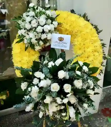 Corona Fúnebre Flor De Helena