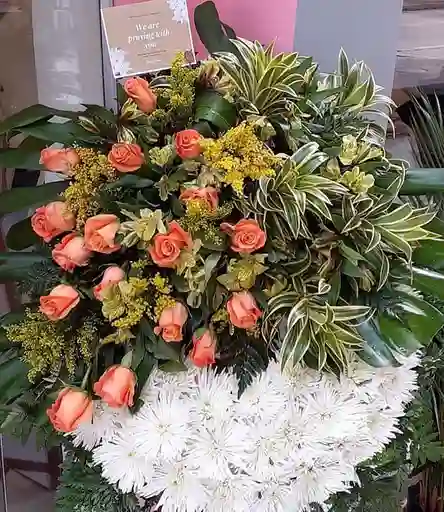 Corona Fúnebre Flor De Helena