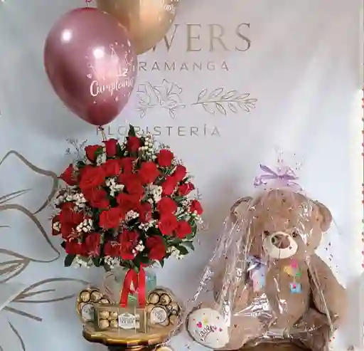 Ramo Con Oso Y Chocolates San Valentin
