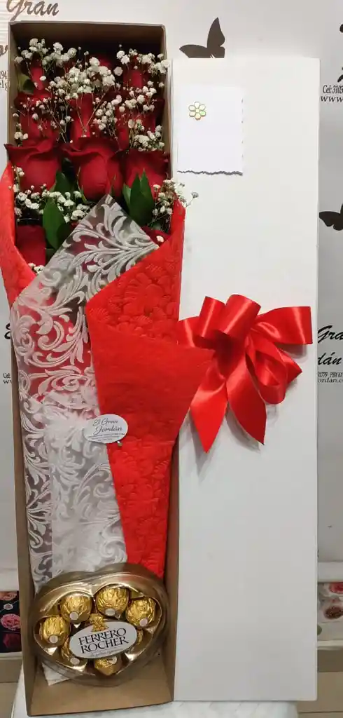 Caja De 12 Rosas Con Follajes Y Caja De Chocolates