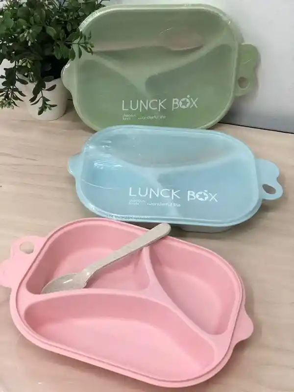 Lonchera Pequeña De 3 Compartimientos + Cuchara