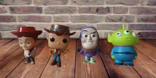 Set Personajes Toy Story X 4.