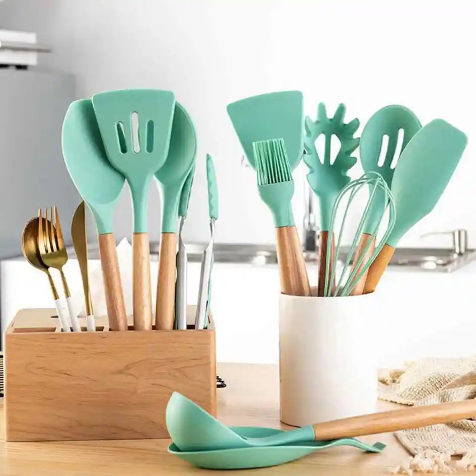 Set De Utensilios De Cocina En Silicona Madera Por 12 Piezas Verde