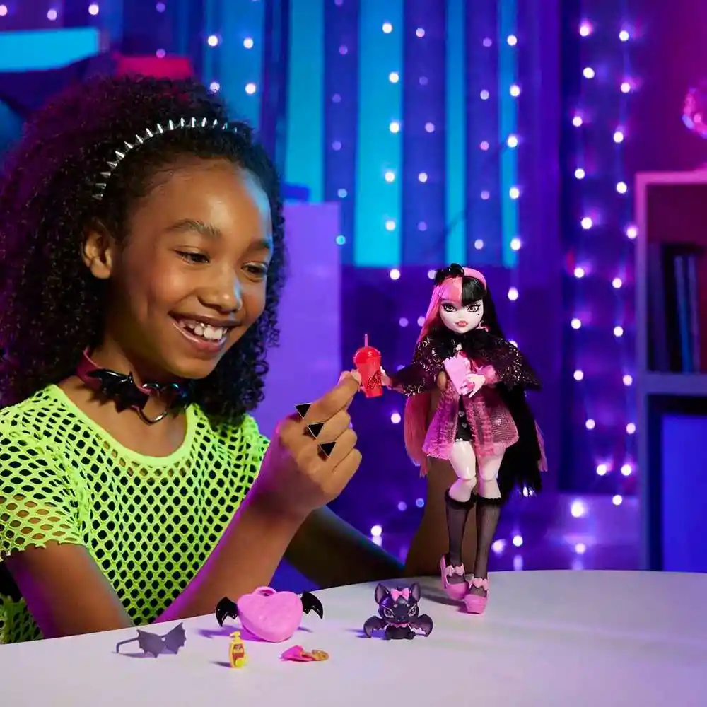 Monster High Muñeca Draculaura Moda Mattel