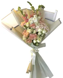 Bouquet Hortensias Y Flores. Anastacia, Dia De La Mujer