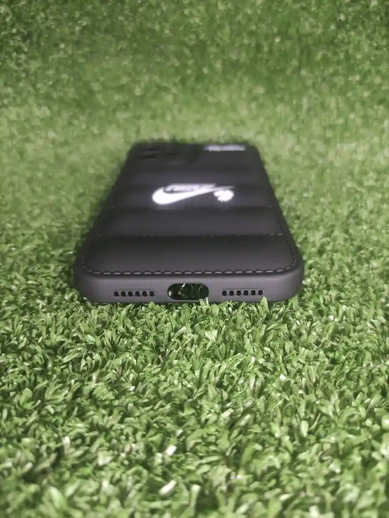 Iphone 11 Case De Lujo Nike| Bordes Reforzados | Forro Protector | Apple | Carcasa | Funda | Anti Humedad | Iphone | Silicone | Full Proteccion