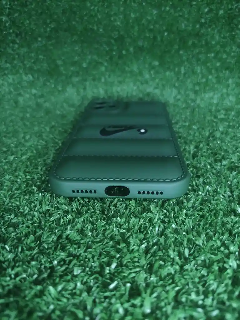 Iphone 11 Case De Lujo Nike| Bordes Reforzados | Forro Protector | Apple | Carcasa | Funda | Anti Humedad | Iphone | Silicone | Full Proteccion