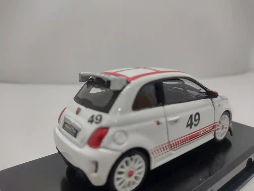 Carro De Colección Abarth 500 Numero 49 Escala 1/43