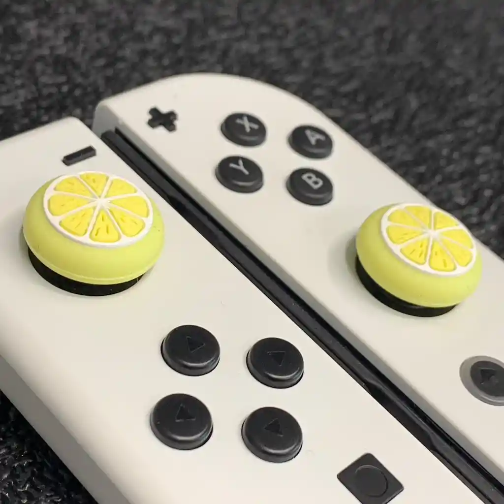 Protectores / Grips Nintendo Joycon Nx/lite/oled 1 Par (032)