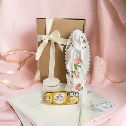 Caja Gift - Virgen 22 Cms + Ferreros Y Vela