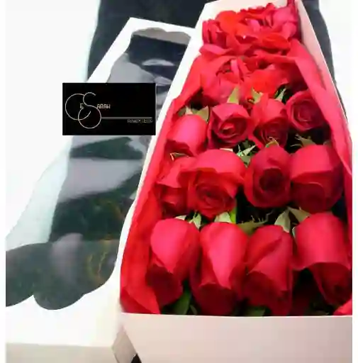 Caja De Rosas Rojas Amor Regalo