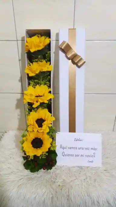 Estuche Girasoles Love