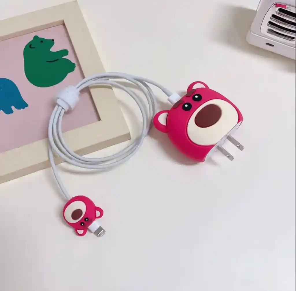 Kit Protector Cargador Y Cable Lotso 4 En 1