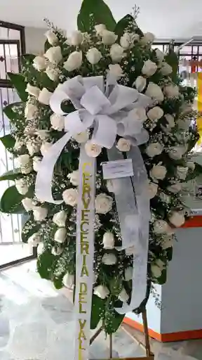 Pedestal Funebre En Tripode Rosas Superior