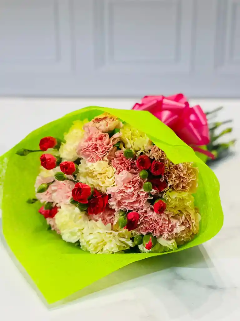 Arreglo Floral Claveles