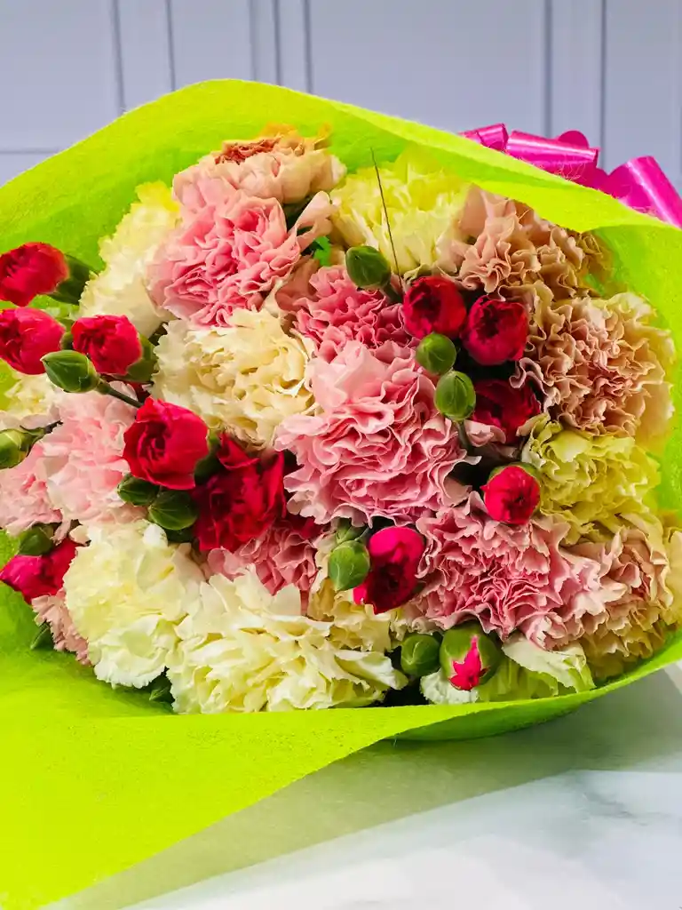 Arreglo Floral Claveles