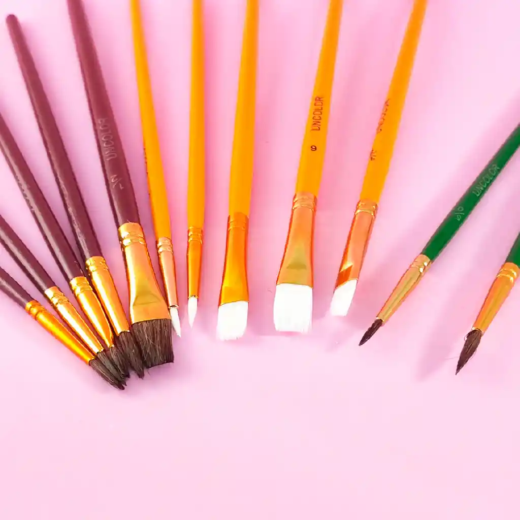 Set De Pinceles Unicolor Para Oleo Y Acrílico X 27 Piezas.