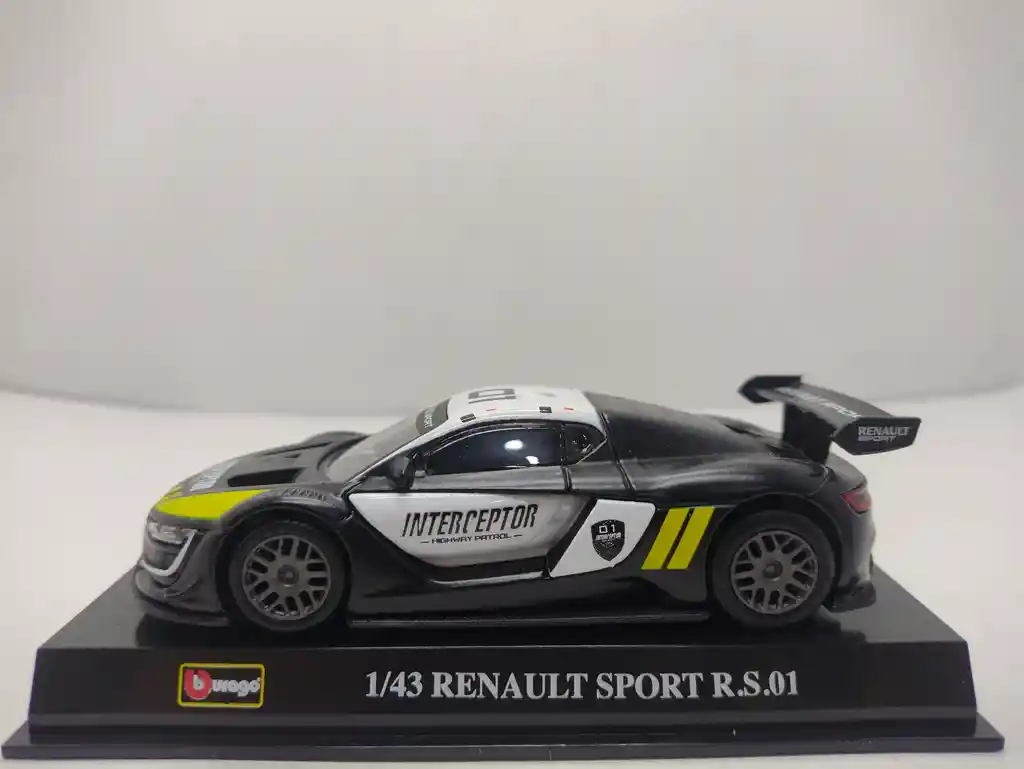 Carro De Colección Renault Sport Rs01 Escala 1/43