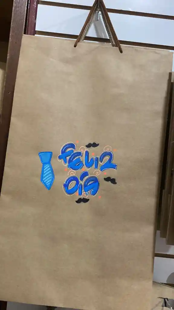Bolsa De Regalo Kraf Marcada Jumbo