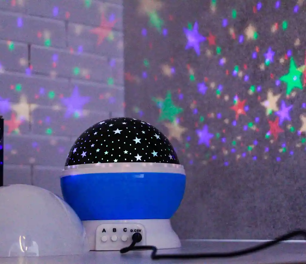 Lampara Proyectora De Estrellas Giratoria