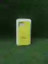 Iphone 13 | Forro Protector| Silicone Case | Amarillo Neon | Iphone | Carcasa | Funda | Anti Humedad