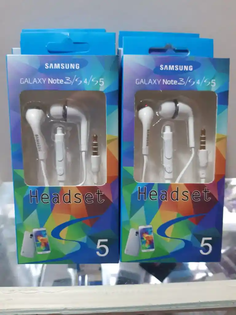 Audifonos Samsung