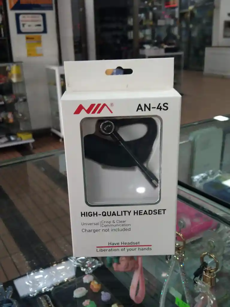 Audífono Inalámbrico Con Micrófono Externo An-4s High-quality Headset