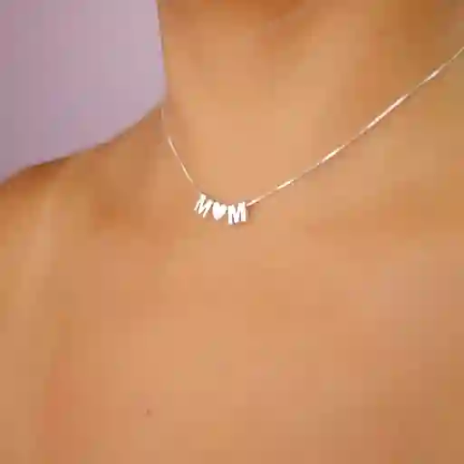 Collar En Plata Mamá Mía